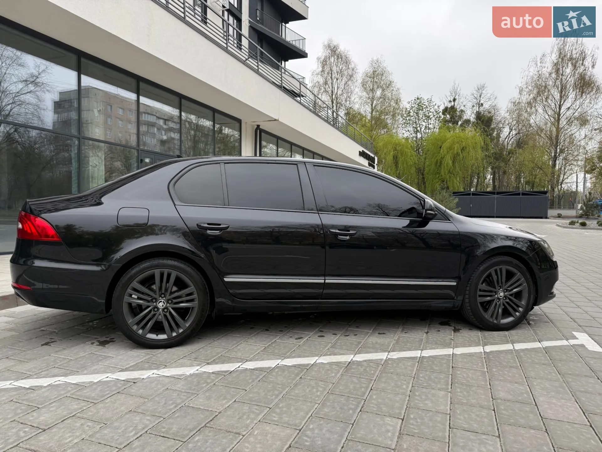2015 Skoda Superb - мініатюра 12