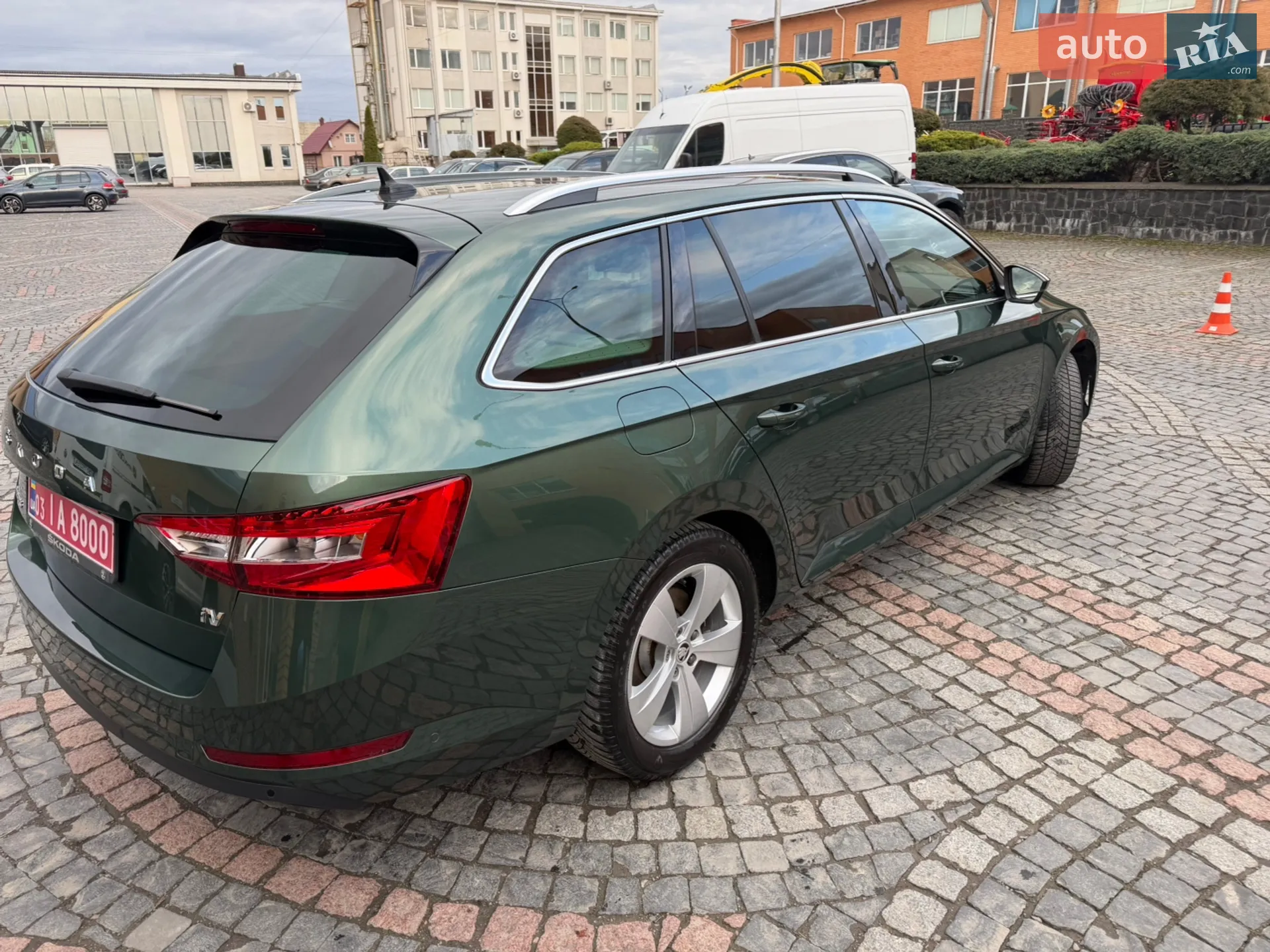 2020 Skoda Superb - мініатюра 6