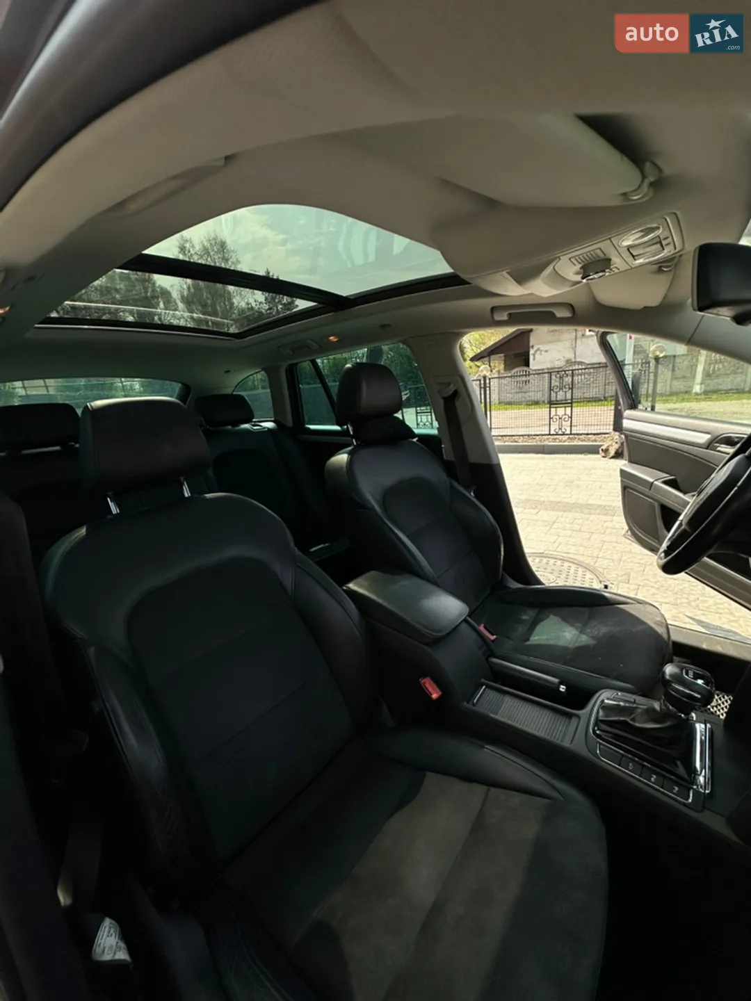 2010 Skoda Superb - мініатюра 13