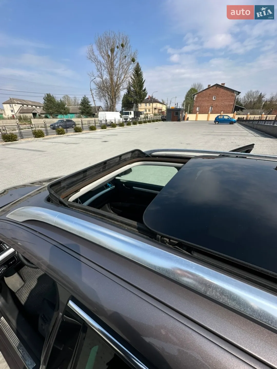 2010 Skoda Superb - мініатюра 25