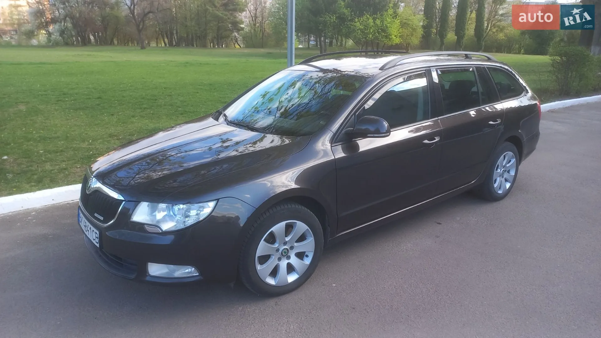 2011 Skoda Superb - мініатюра 6