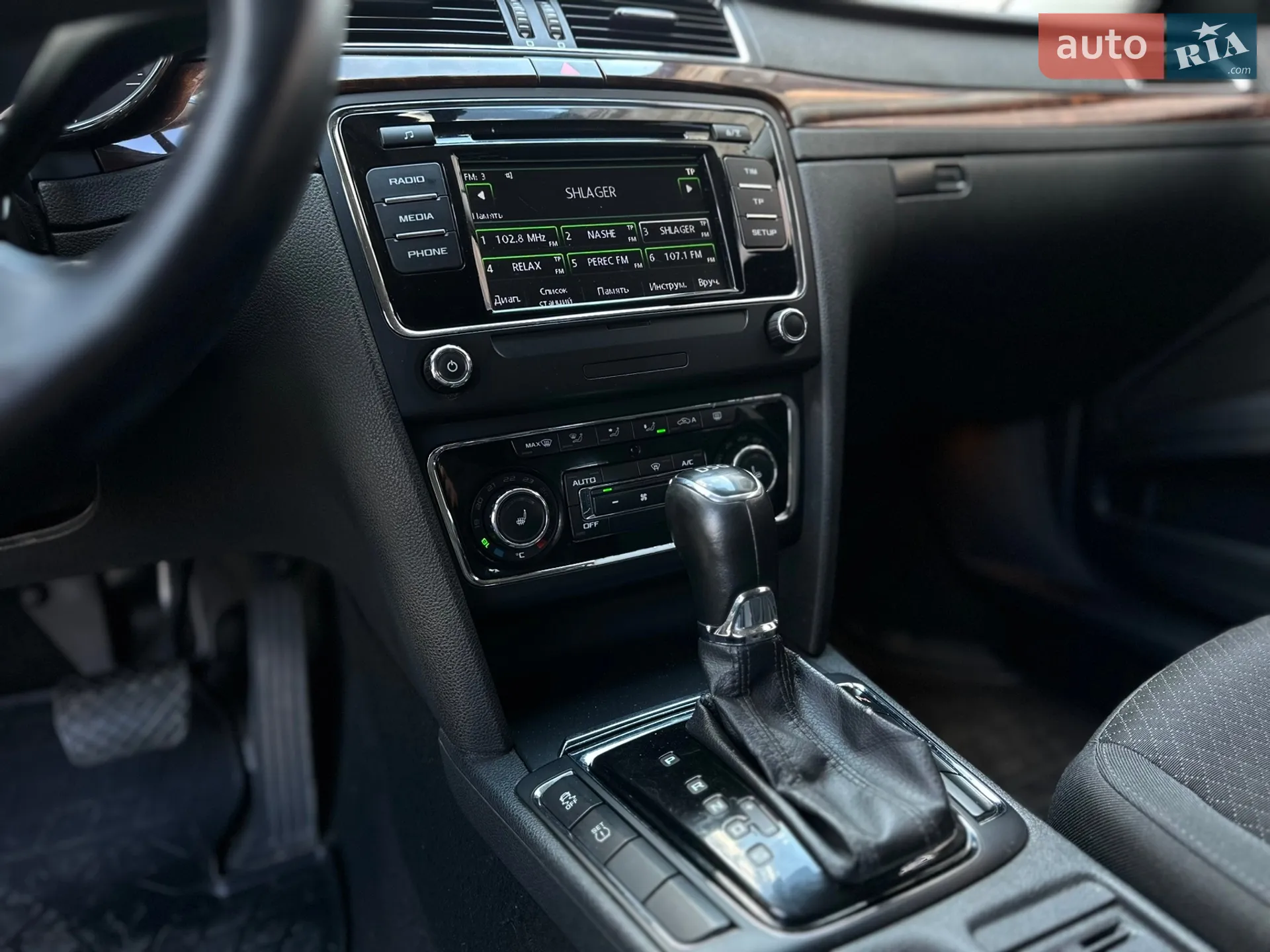 2013 Skoda Superb - мініатюра 32