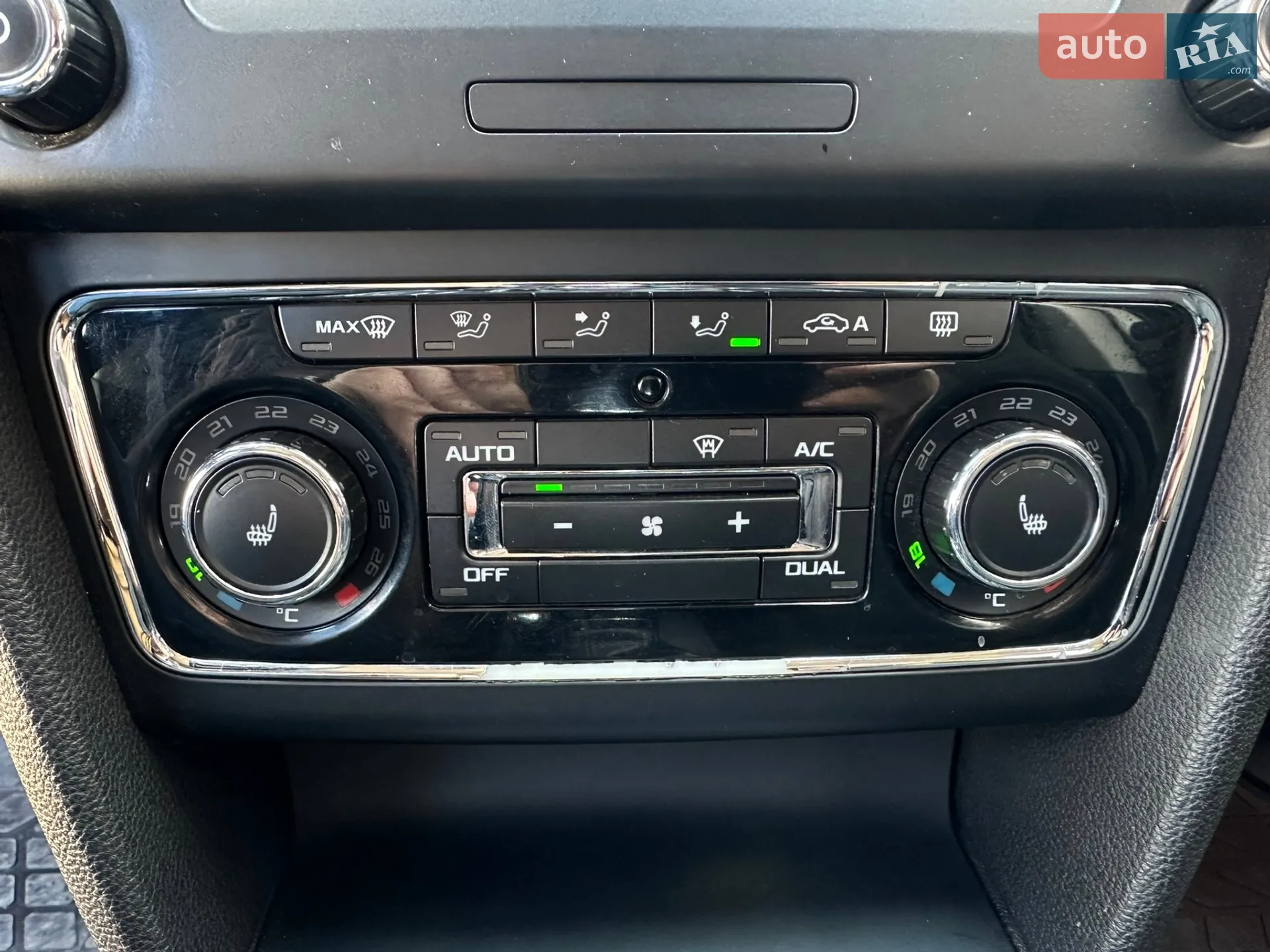 2013 Skoda Superb - мініатюра 35