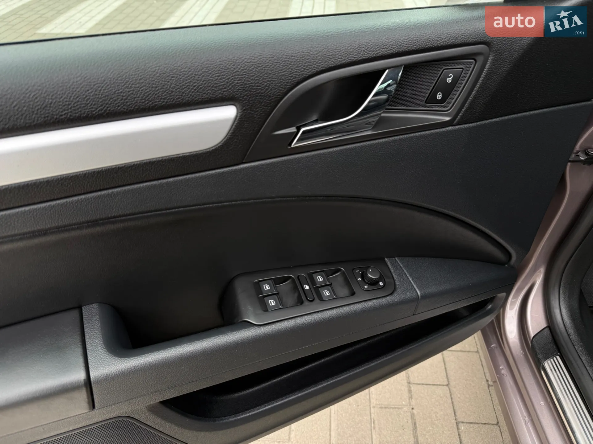 2011 Skoda Superb - мініатюра 29