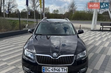 Универсал Skoda Superb 2014 в Городке