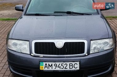 Лифтбек Skoda Superb 2005 в Звягеле