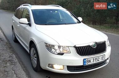 Универсал Skoda Superb 2010 в Владимирце
