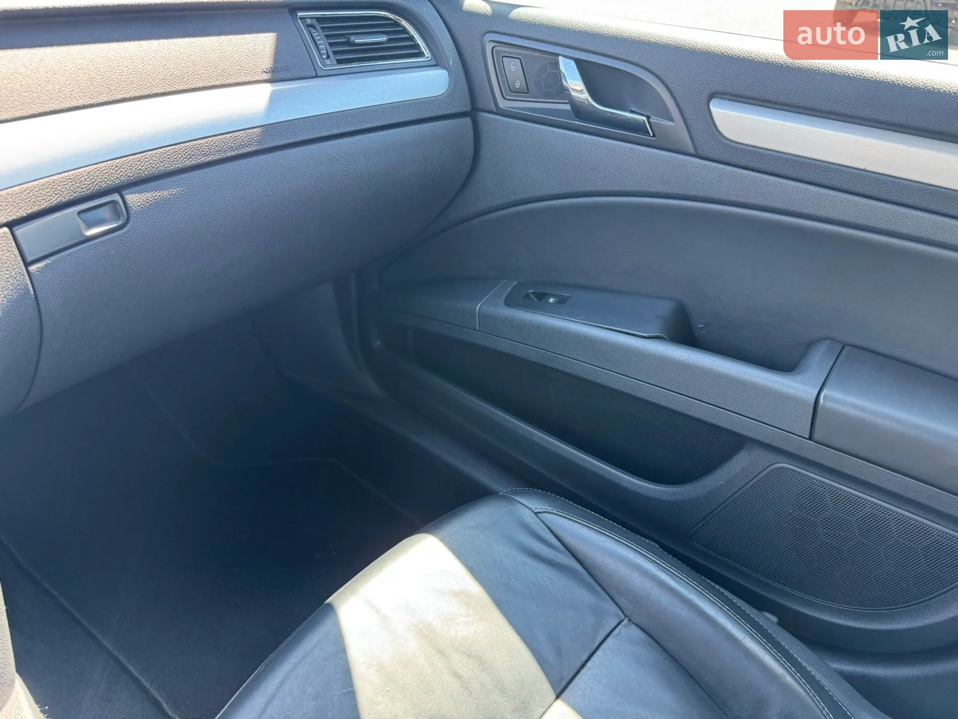 2013 Skoda Superb - мініатюра 23