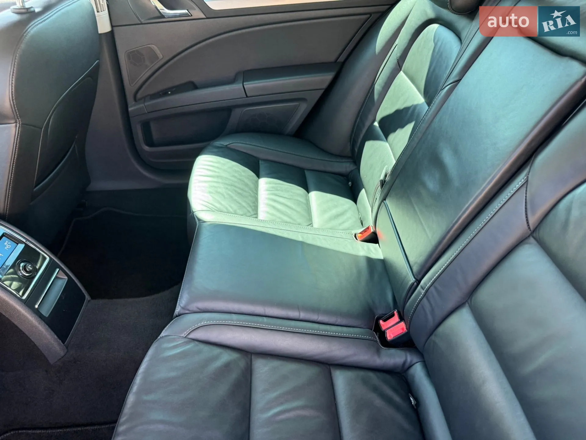 2013 Skoda Superb - мініатюра 27