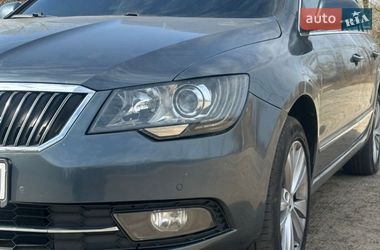 Универсал Skoda Superb 2014 в Киеве