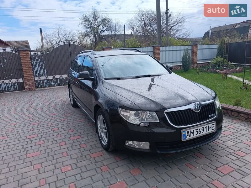 Skoda Superb 2012