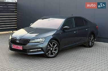 Лифтбек Skoda Superb 2023 в Мукачево