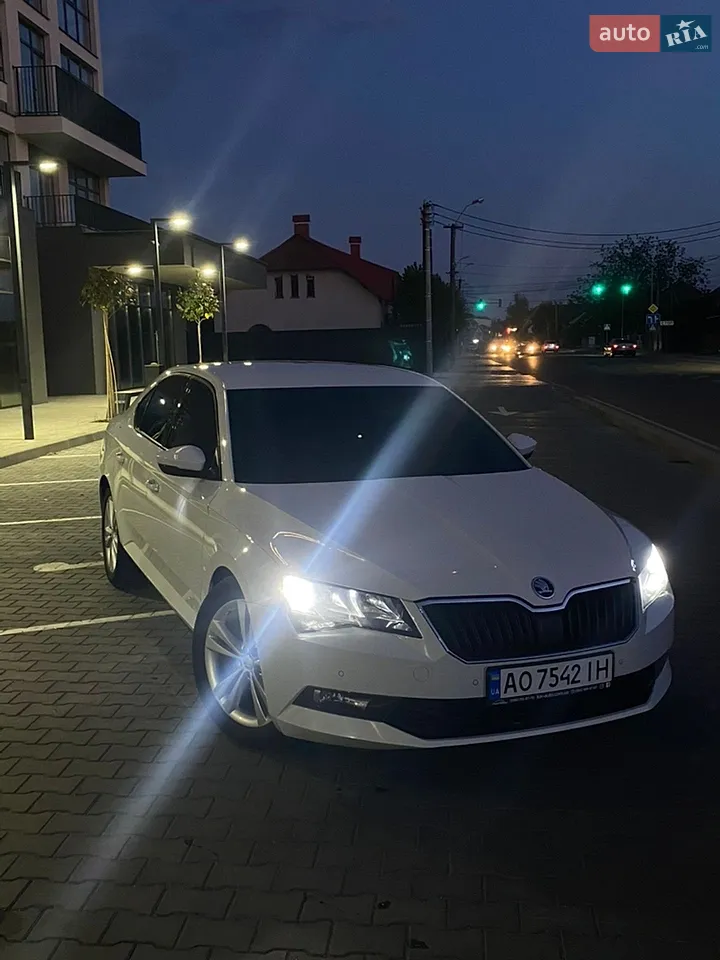 2016 Skoda Superb - мініатюра 22