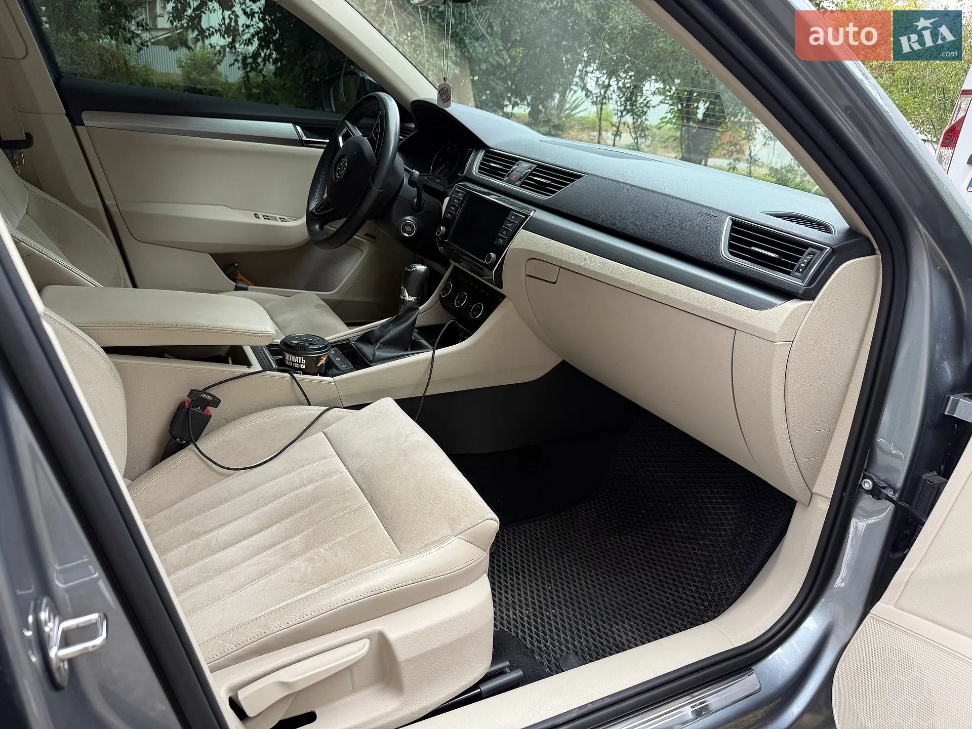 2016 Skoda Superb - мініатюра 10