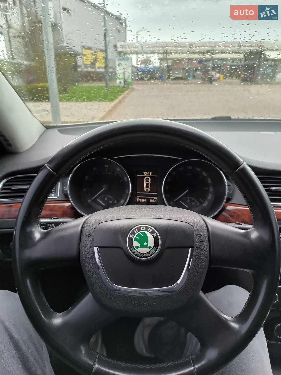 2010 Skoda Superb - мініатюра 20
