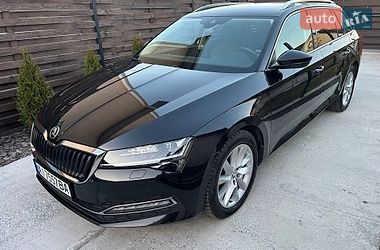 Универсал Skoda Superb 2020 в Киеве