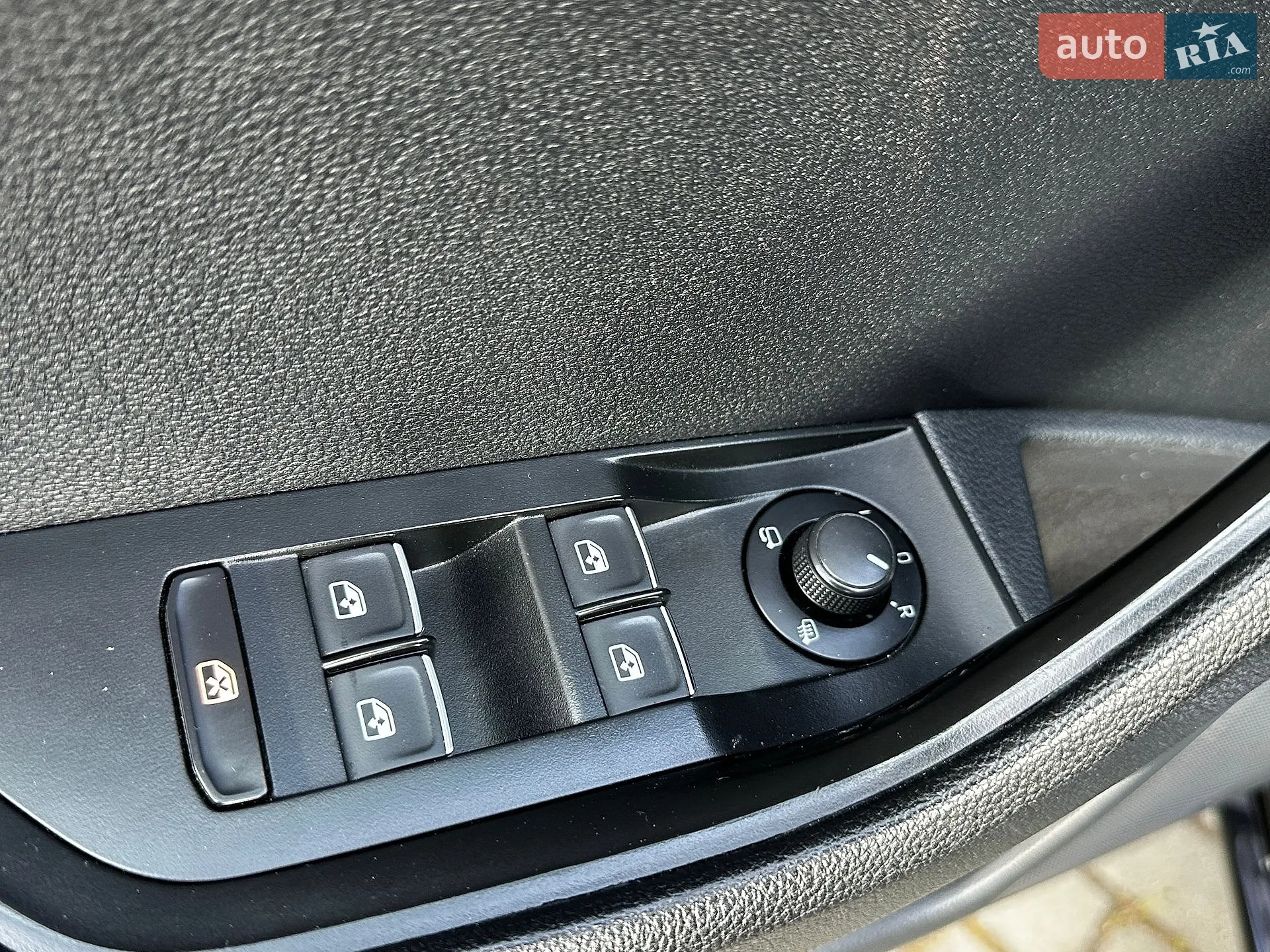 2016 Skoda Superb - мініатюра 92