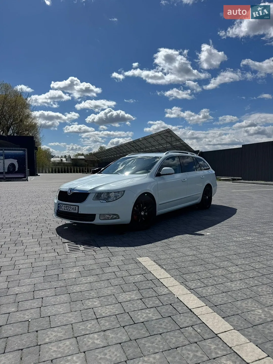 2011 Skoda Superb - мініатюра 6
