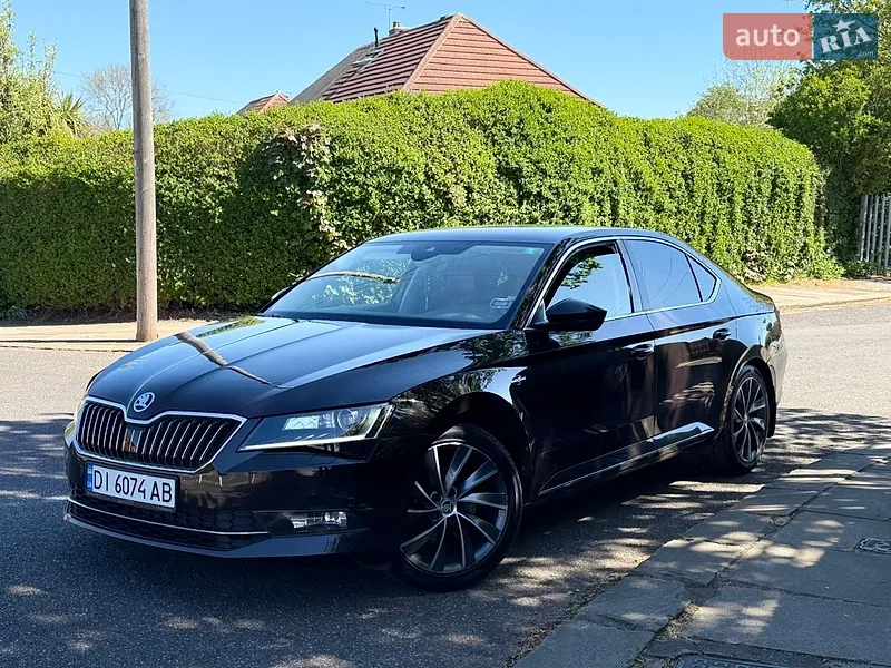 Skoda Superb 2017 VIN TMBAJ9NP3J7524408 фото оголошення 10 з 62