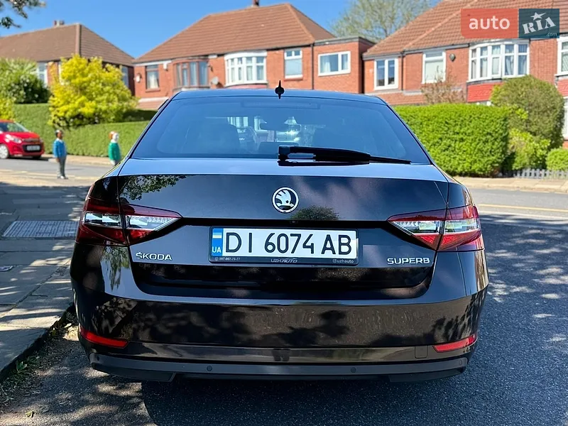 Skoda Superb 2017 VIN TMBAJ9NP3J7524408 фото оголошення 20 з 62