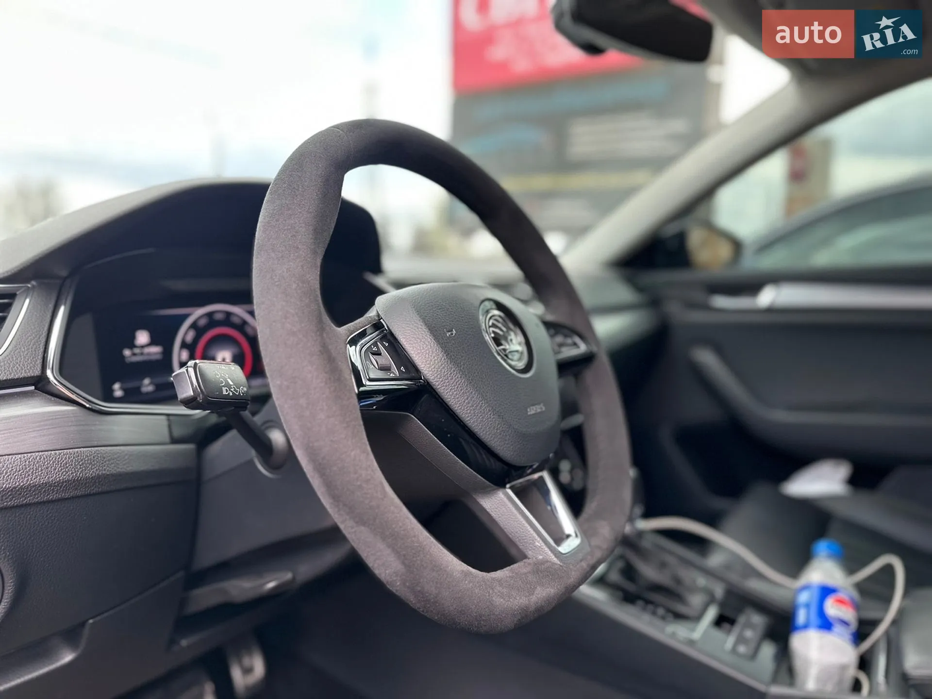 2018 Skoda Superb - мініатюра 11