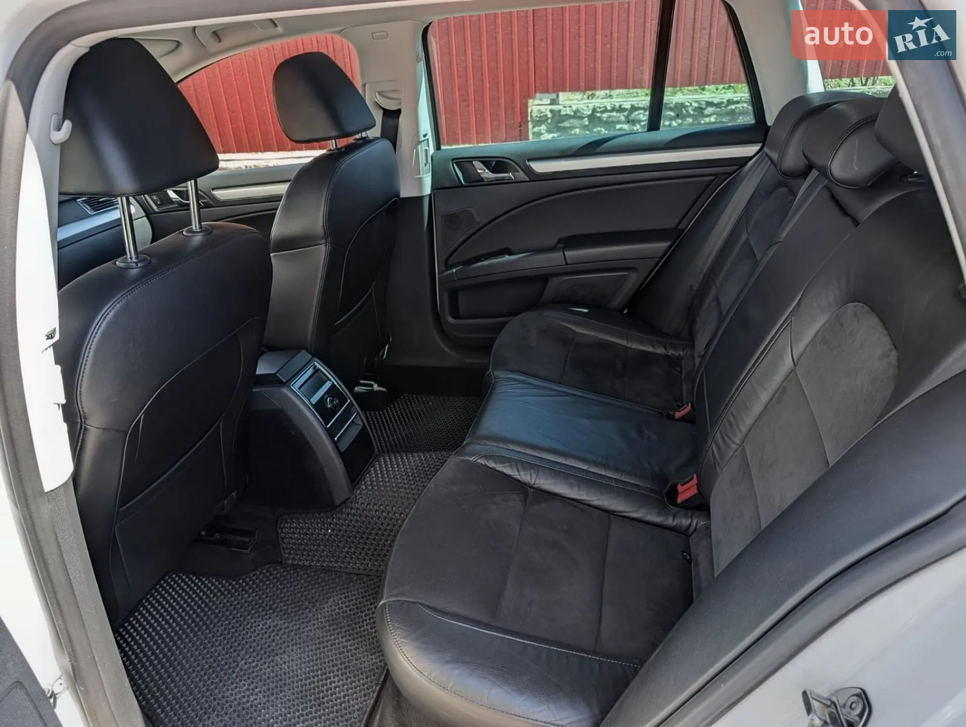 2013 Skoda Superb - мініатюра 12