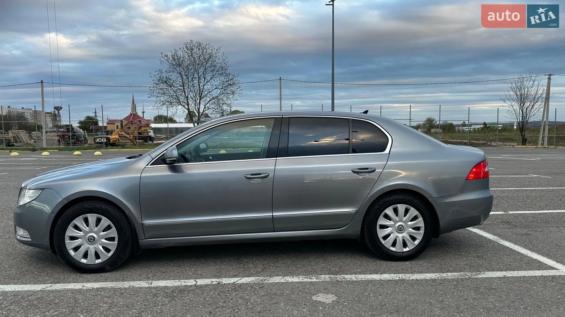 2011 Skoda Superb - мініатюра 30