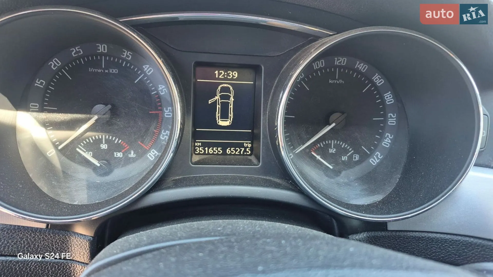 2011 Skoda Superb - мініатюра 19