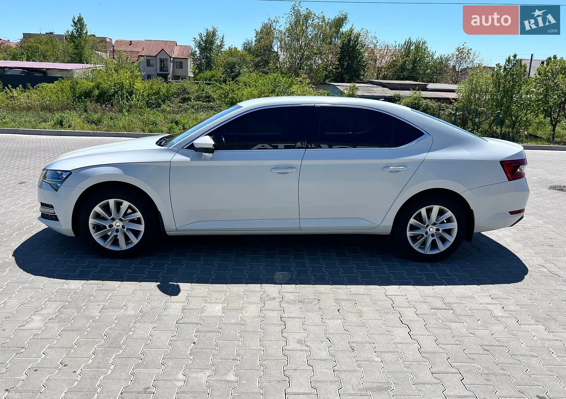 2020 Skoda Superb - мініатюра 7