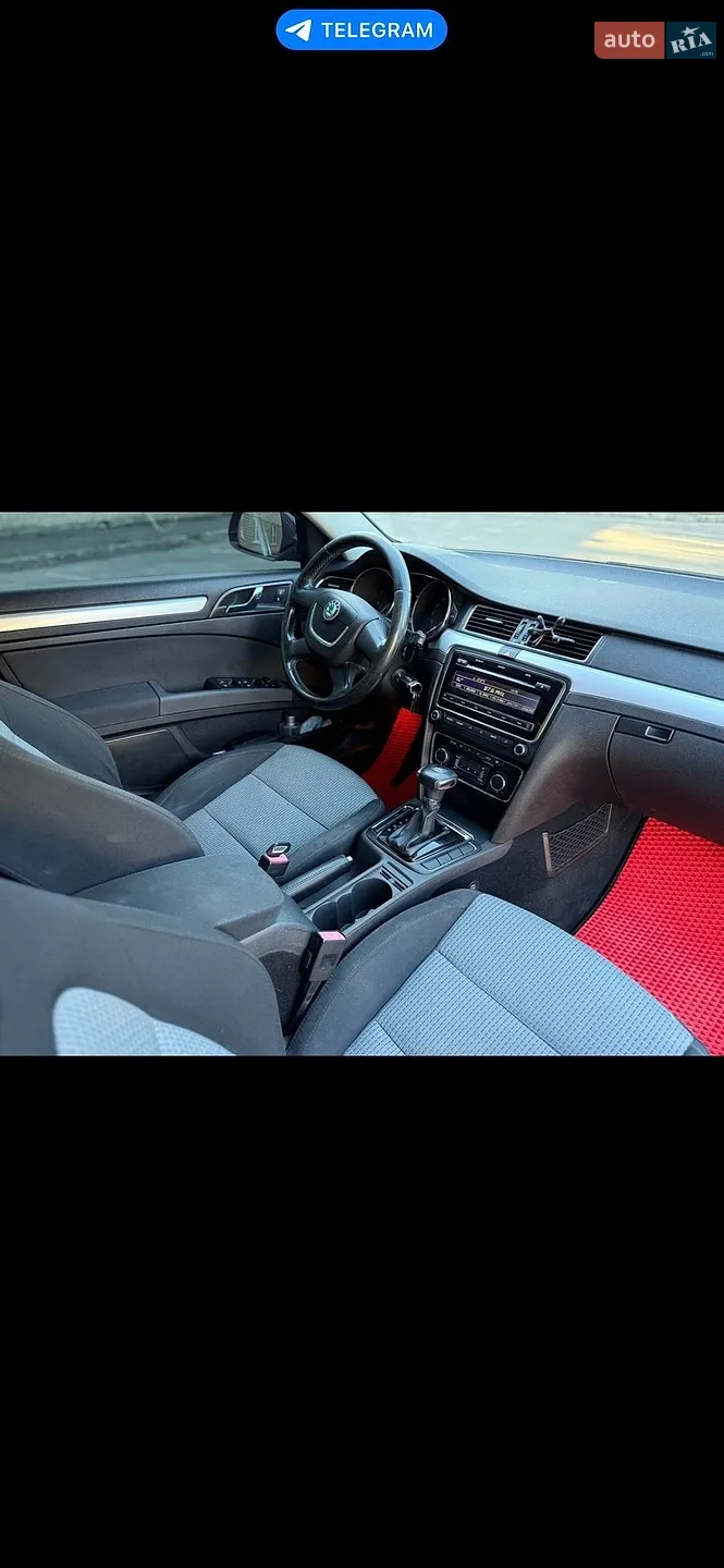 2010 Skoda Superb - мініатюра 13