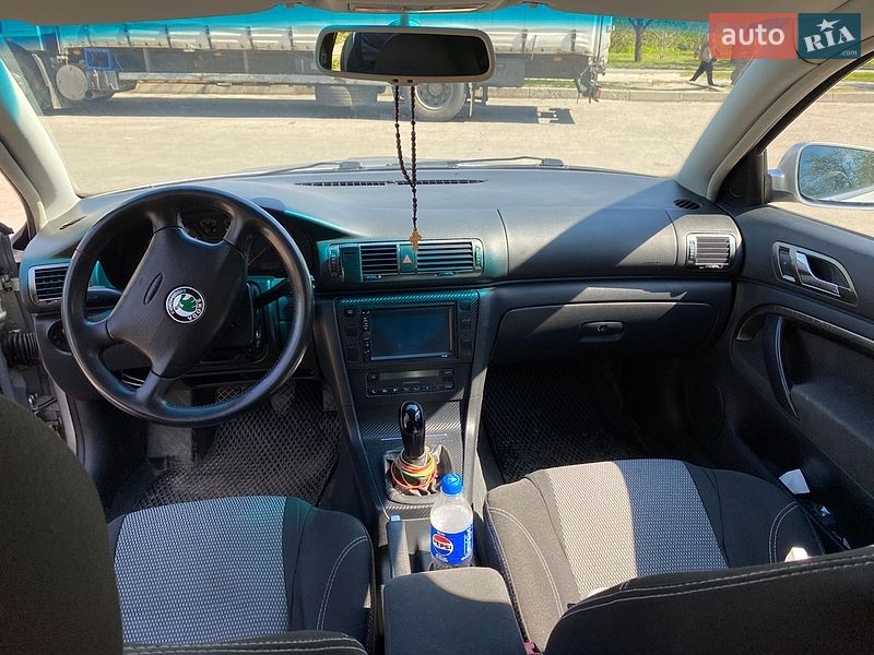 Ліфтбек Skoda Superb 2005 в Харкові