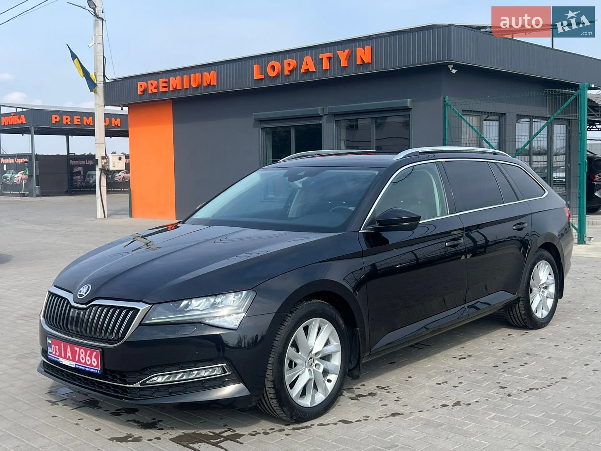 2021 Skoda Superb - фото 1
