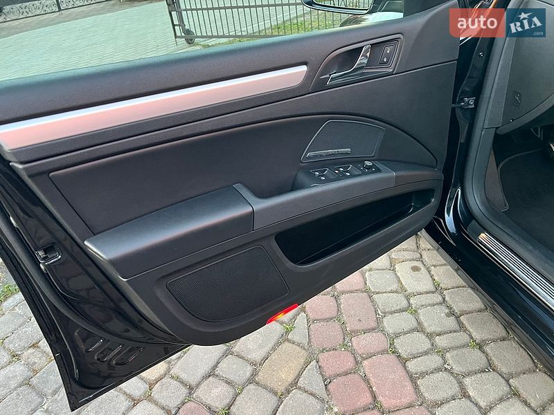 Універсал Skoda Superb 2010 в Луцьку