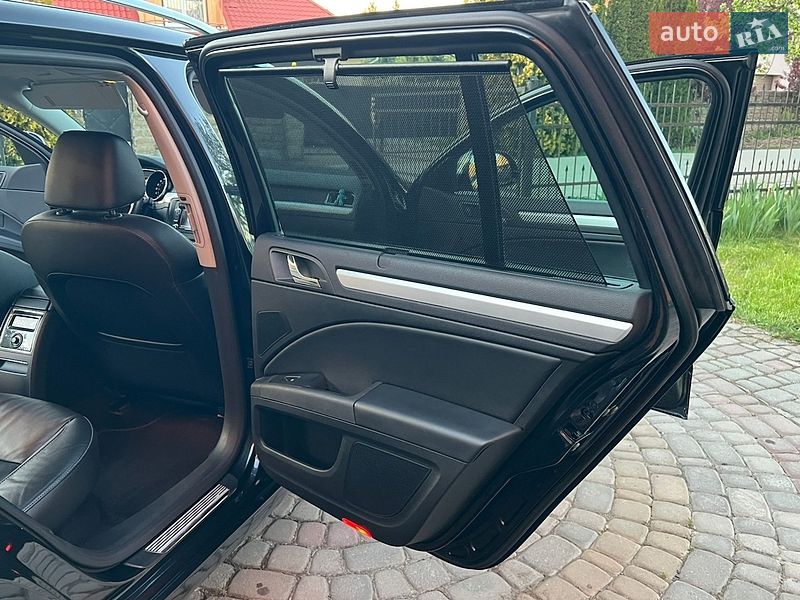 Універсал Skoda Superb 2010 в Луцьку