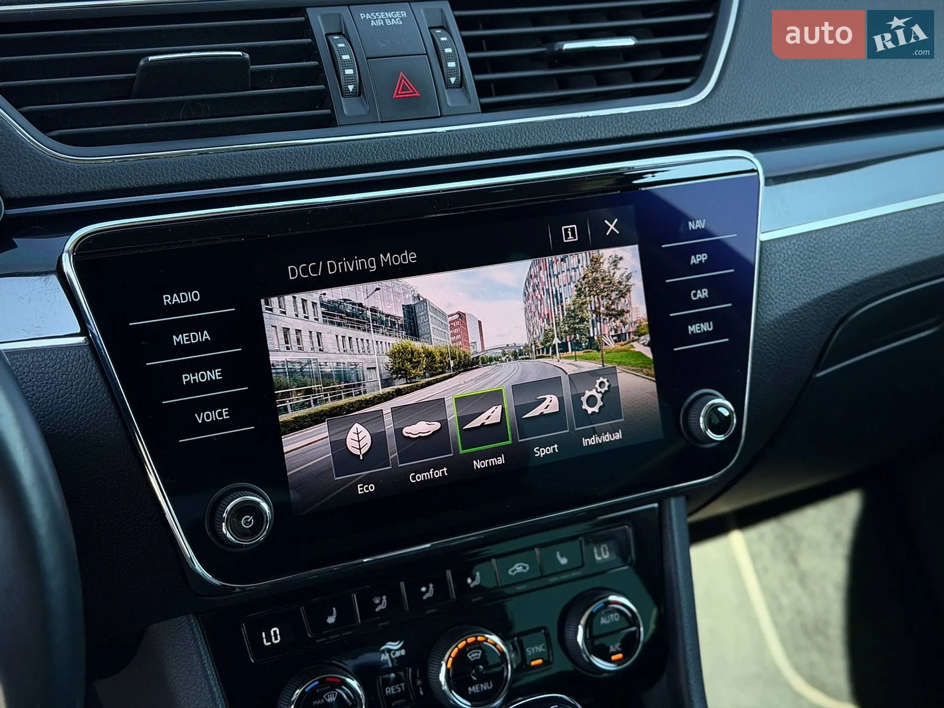 2020 Skoda Superb - мініатюра 53