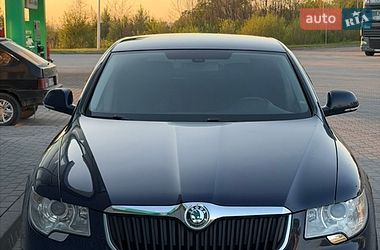 Лифтбек Skoda Superb 2010 в Черновцах