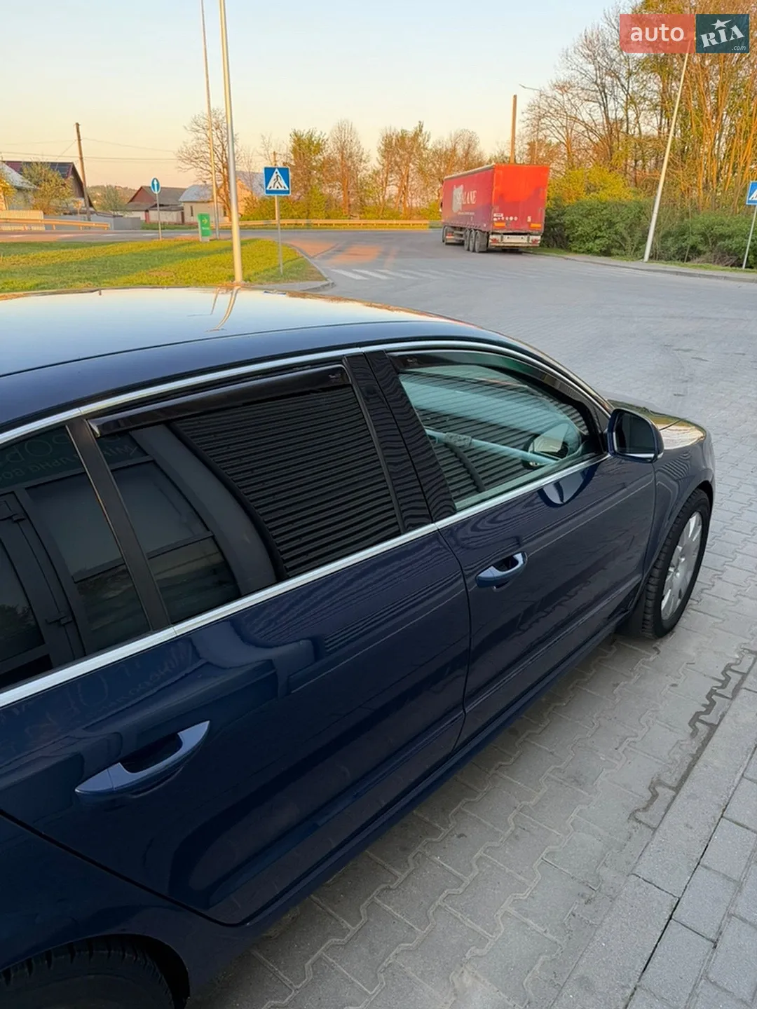 2010 Skoda Superb - мініатюра 5