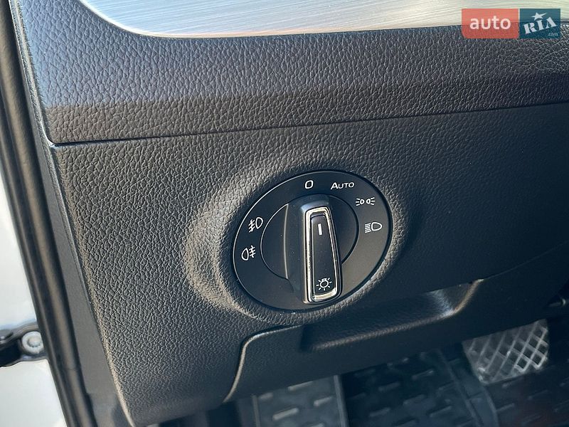 Лифтбек Skoda Superb 2016 в Белой Церкви