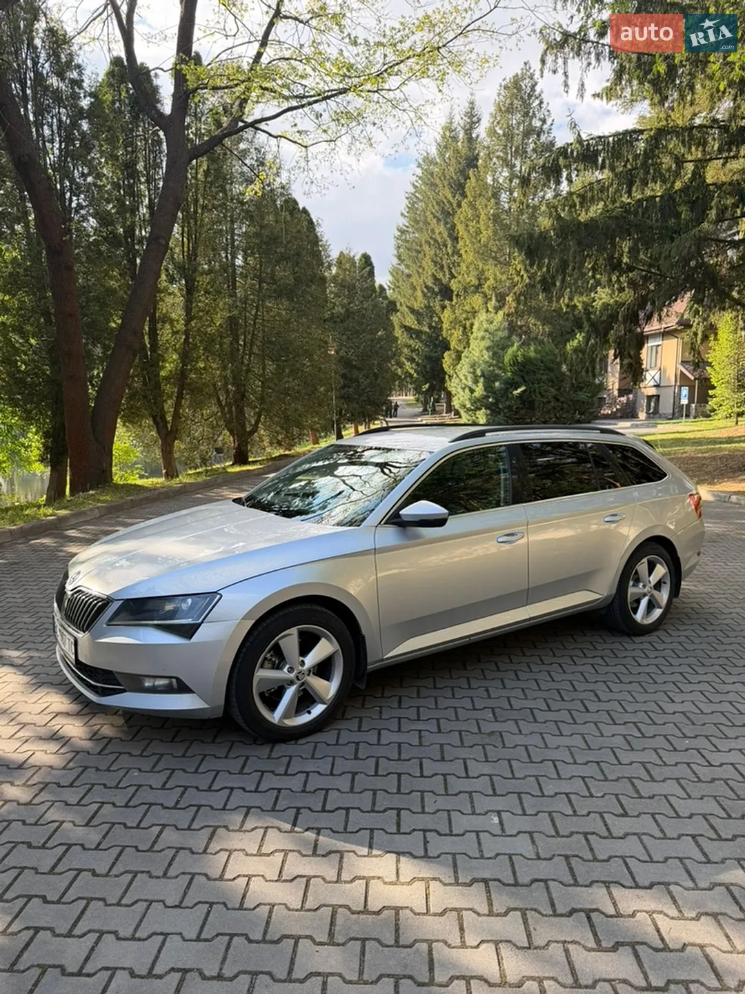 2015 Skoda Superb - мініатюра 3