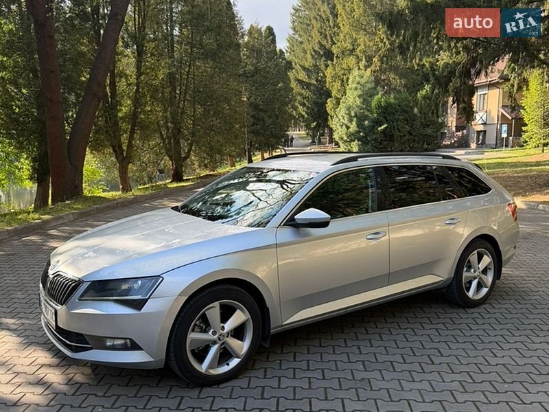 Универсал Skoda Superb 2015 в Львове