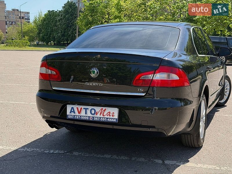 Лифтбек Skoda Superb 2012 в Кривом Роге