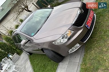 Универсал Skoda Superb 2010 в Рава-Русской