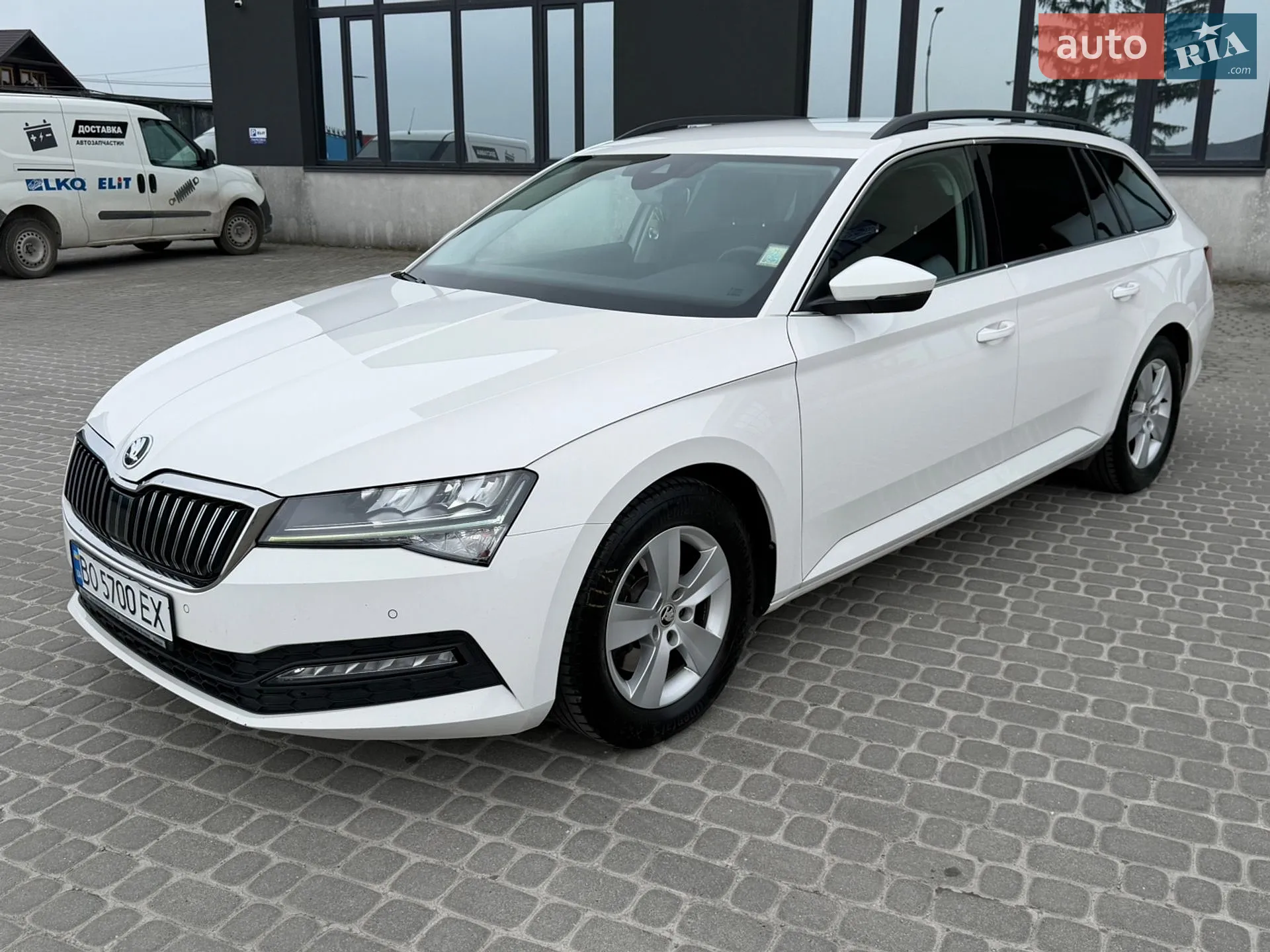 2020 Skoda Superb - мініатюра 2