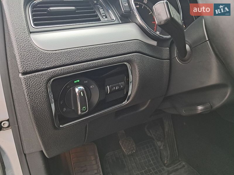 Ліфтбек Skoda Superb 2012 в Івано-Франківську