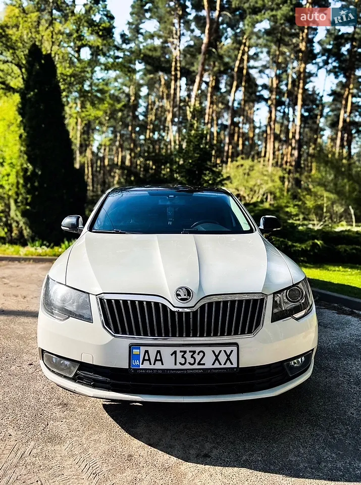 2011 BMW 5er - мініатюра 10