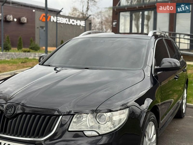 Универсал Skoda Superb 2010 в Харькове