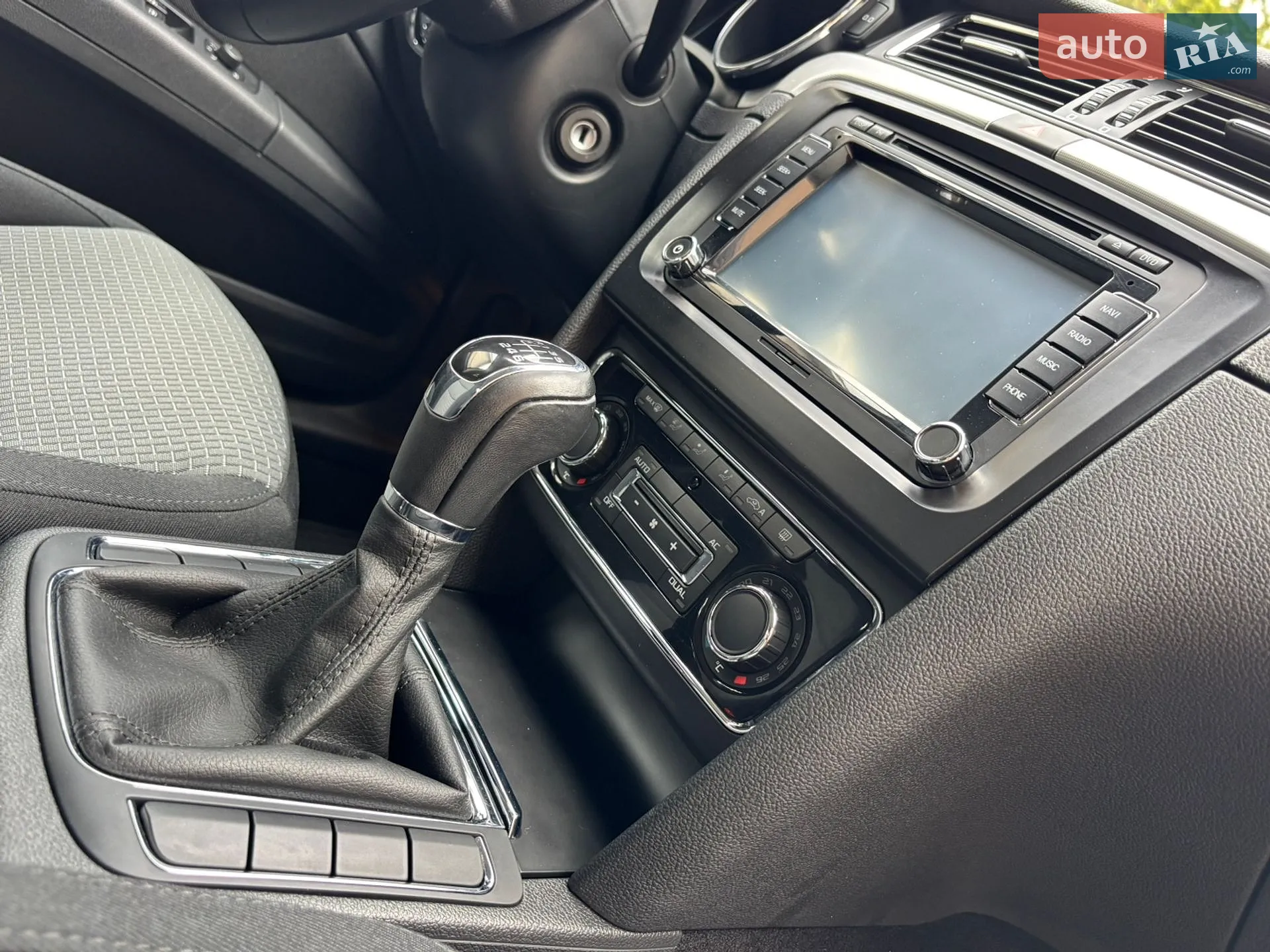 2012 Skoda Superb - мініатюра 56