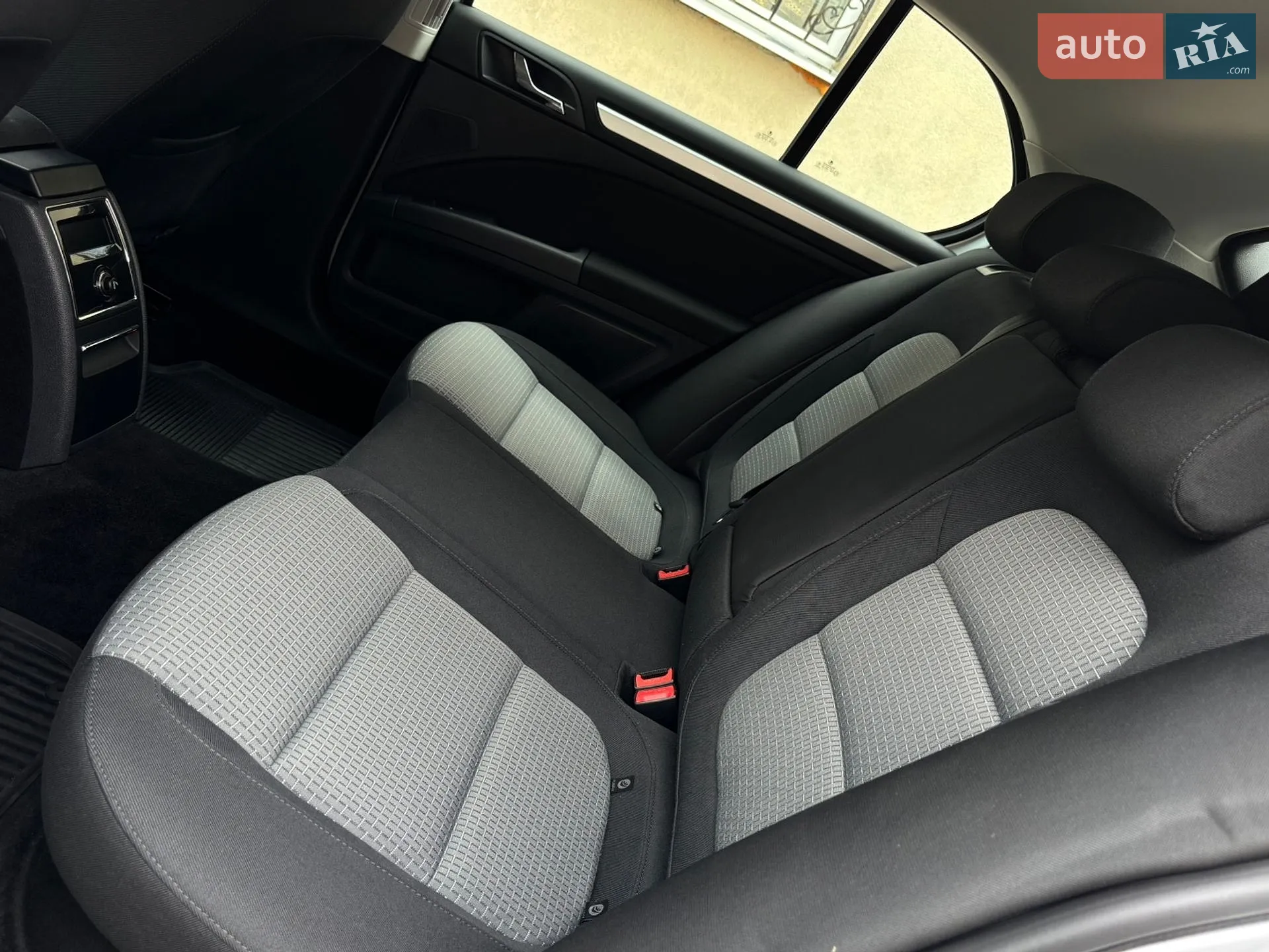 2012 Skoda Superb - мініатюра 61