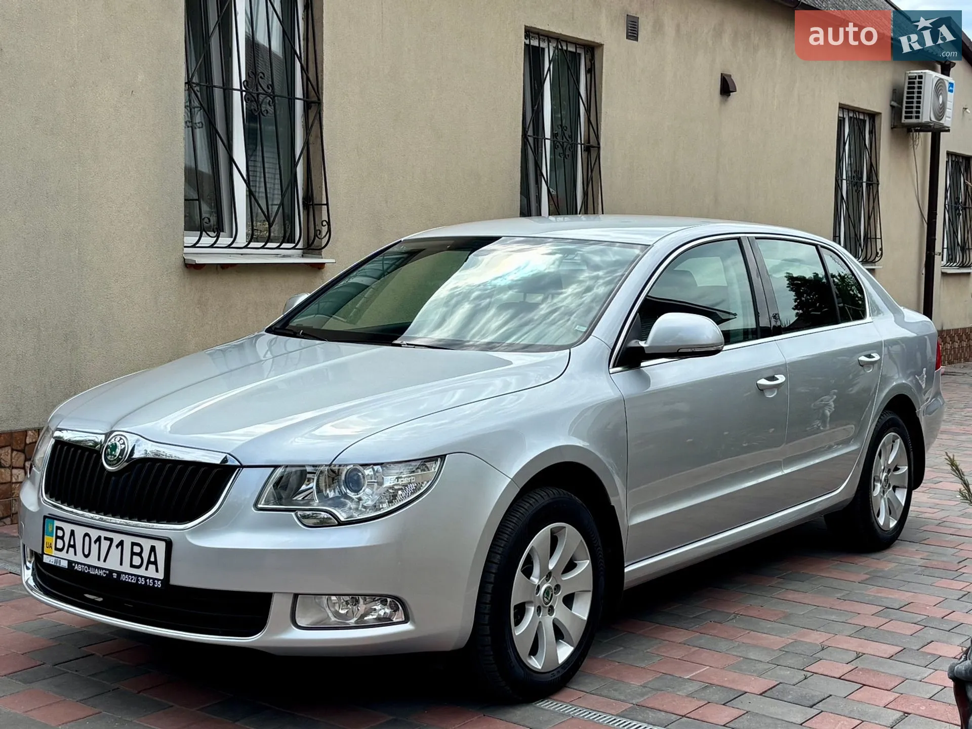 2012 Skoda Superb - мініатюра 76
