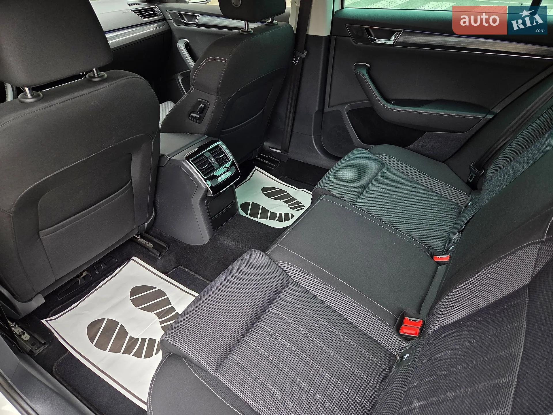 2020 Skoda Superb - мініатюра 96